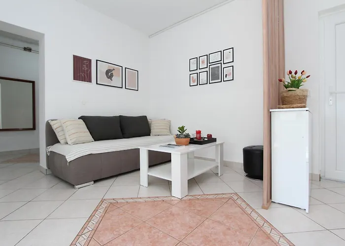Apartments Rozi