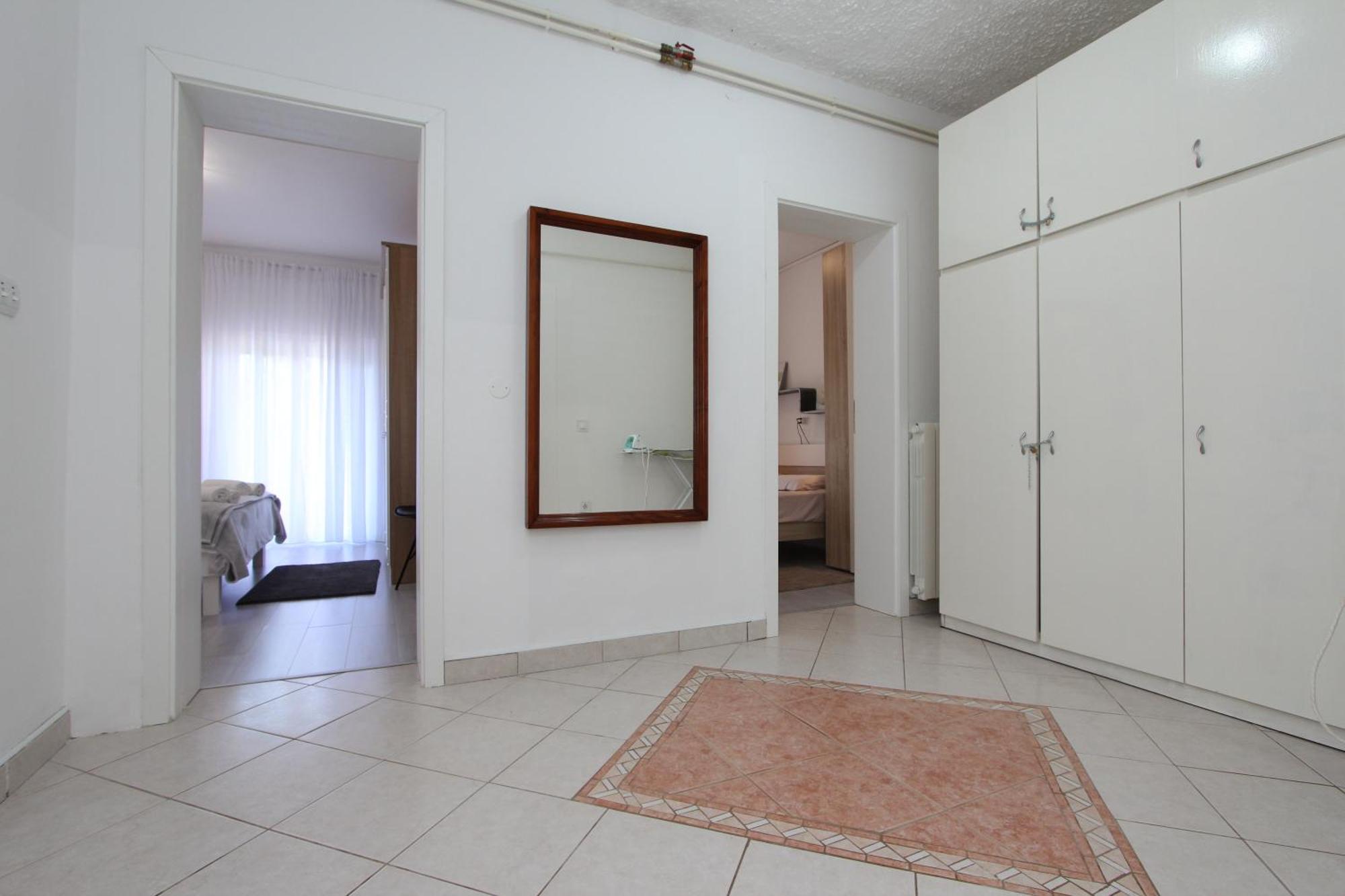 Rozi Apartment